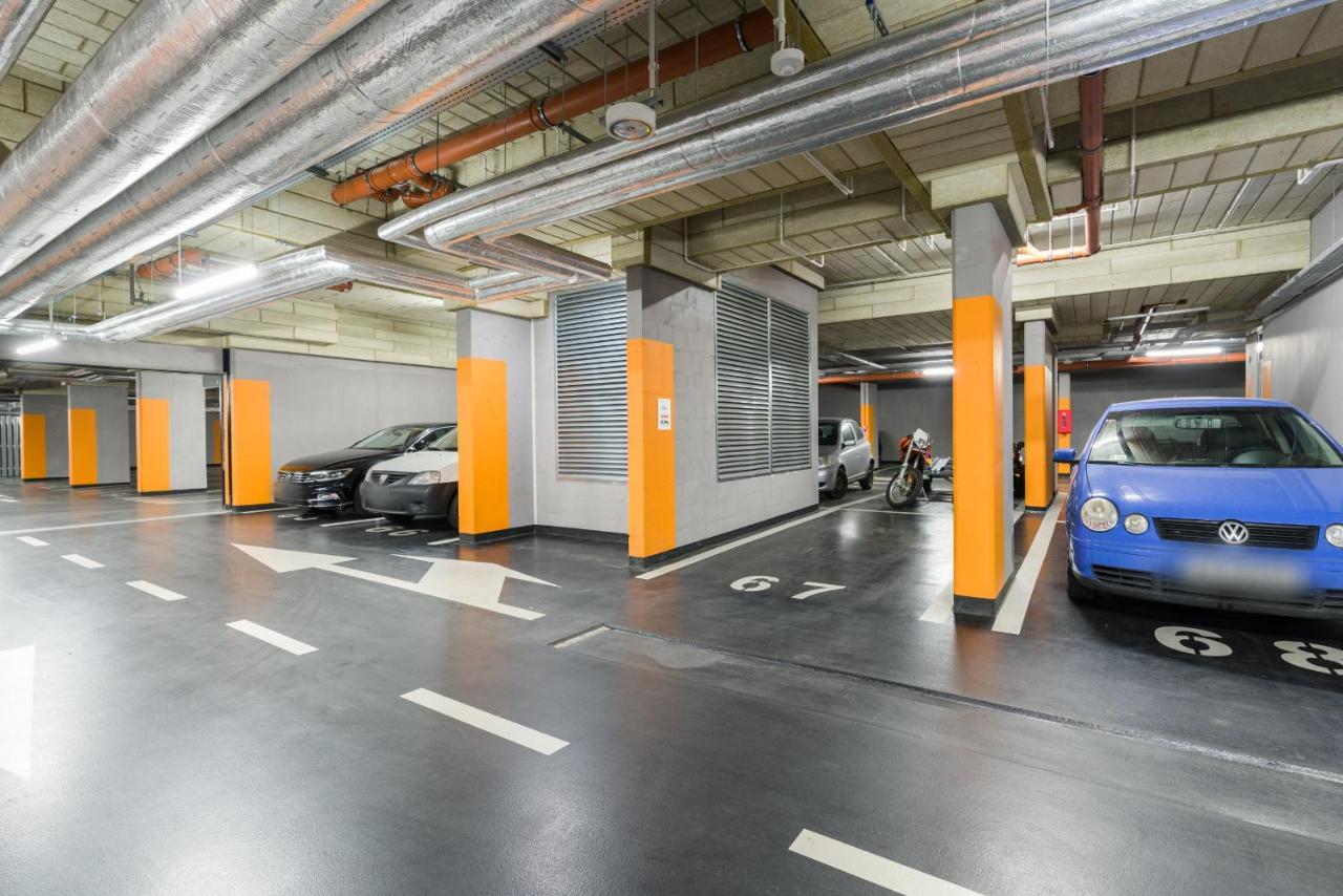 Esencja With Free Parking Garbary 104 By Renters Apartment