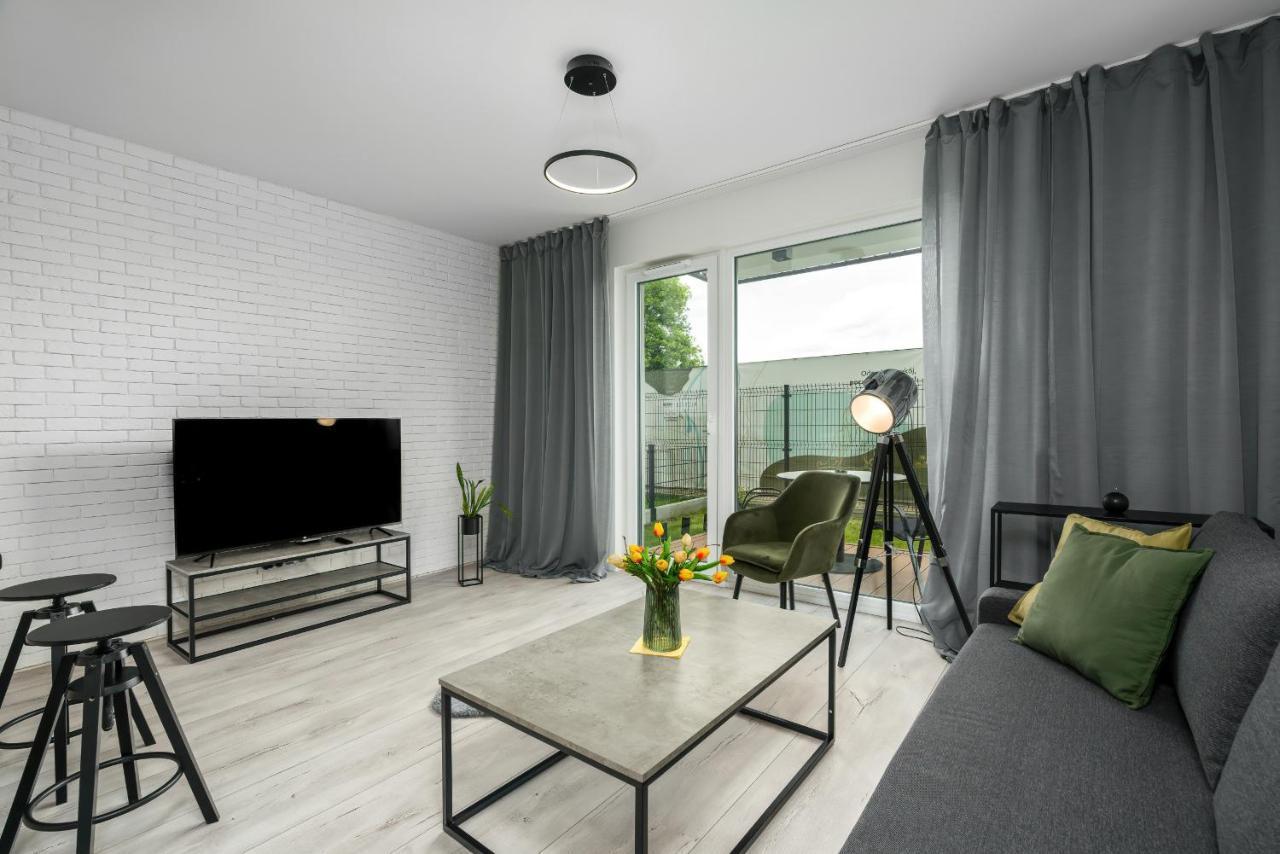Apartment Esencja With Free Parking Garbary 104 By Renters Poznan