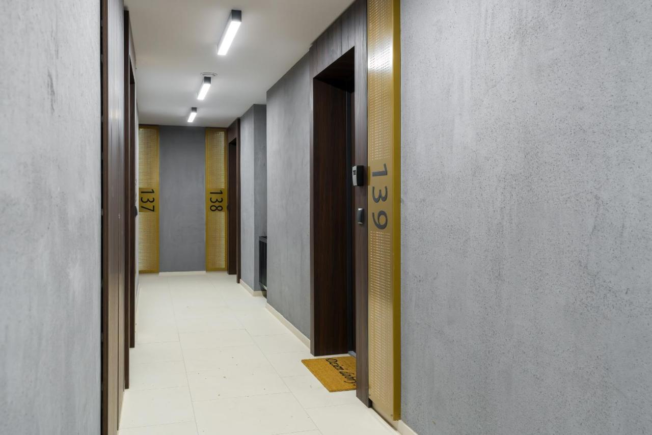 Esencja With Free Parking Garbary 104 By Renters * Poznan