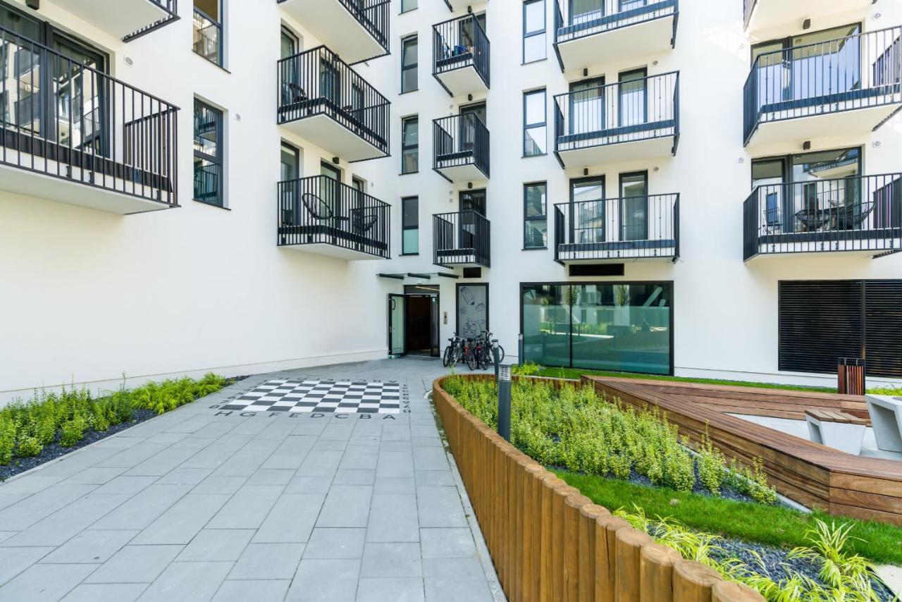 Esencja With Free Parking Garbary 104 By Renters * Poznan