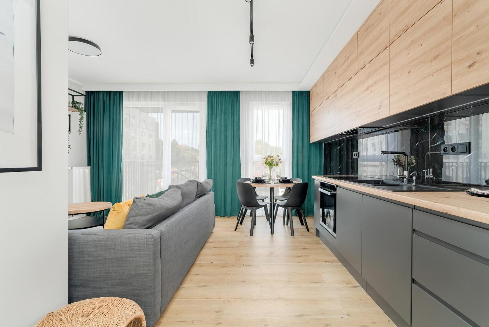 Esencja With Free Parking Garbary 104 By Renters Apartment Poznan