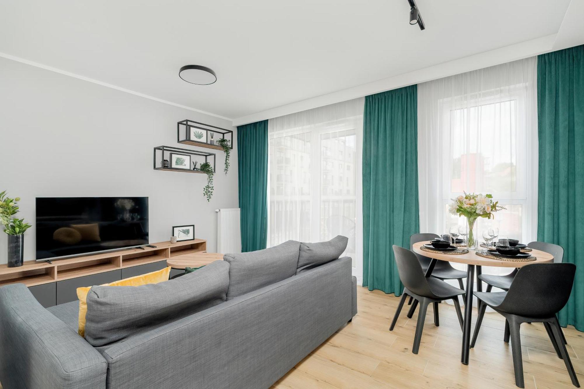 Esencja With Free Parking Garbary 104 By Renters *