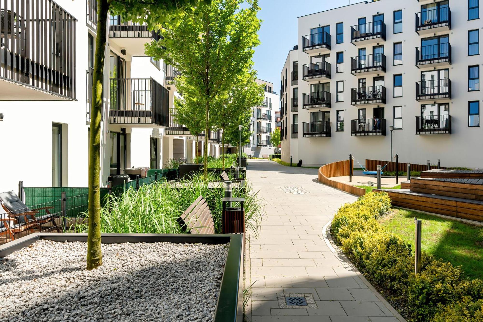 Apartment Esencja With Free Parking Garbary 104 By Renters *
